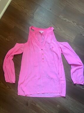 Lilly Pulitzer Hot Pink Cold-Shoulder Henley Top